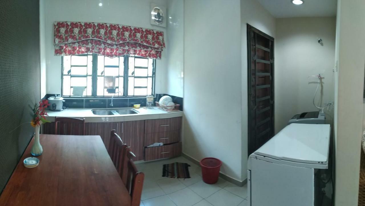 Hma Guesthouse เซปัง ภายนอก รูปภาพ